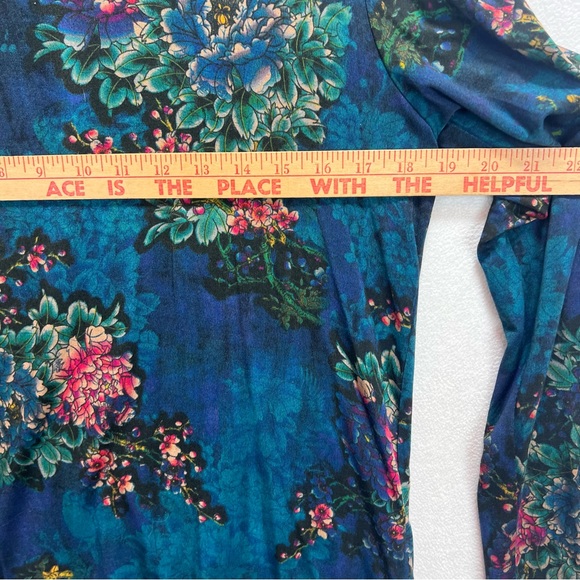 Johnny Was BISCAY Bouquet Mock Neck Top Blouse Size M - Picture 4 of 8